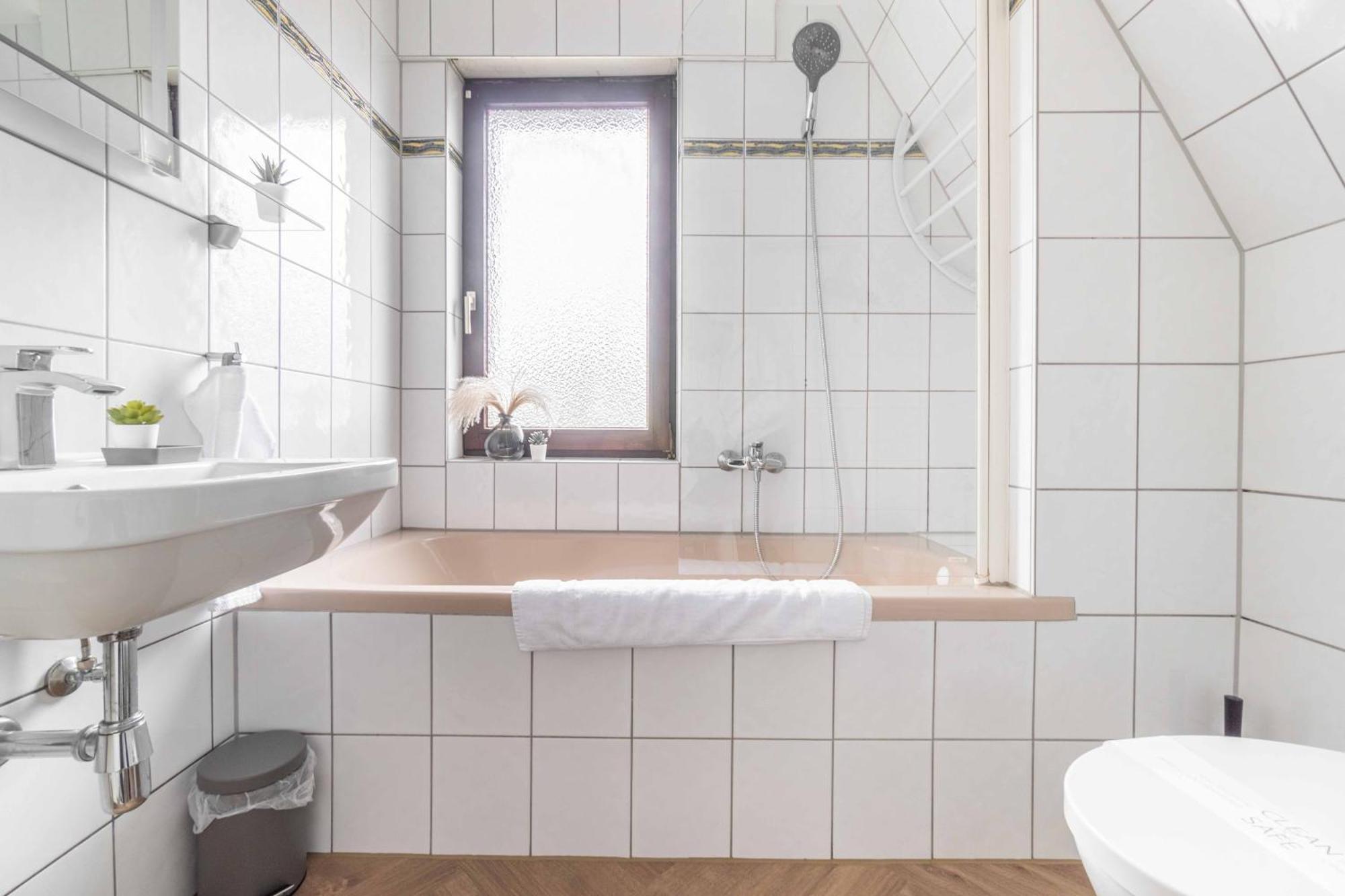 Nice & Calm - Wohlfuehl-Wohnung In Stadtnaehe Fuer Familien Oder Freunde Wesel  Dış mekan fotoğraf